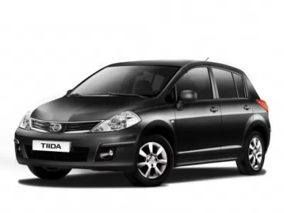  Tiida (2004 - 2011)