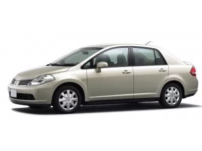  Tiida (2004 - 2011)